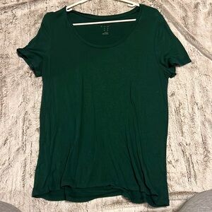 Emerald scoop neck shirt